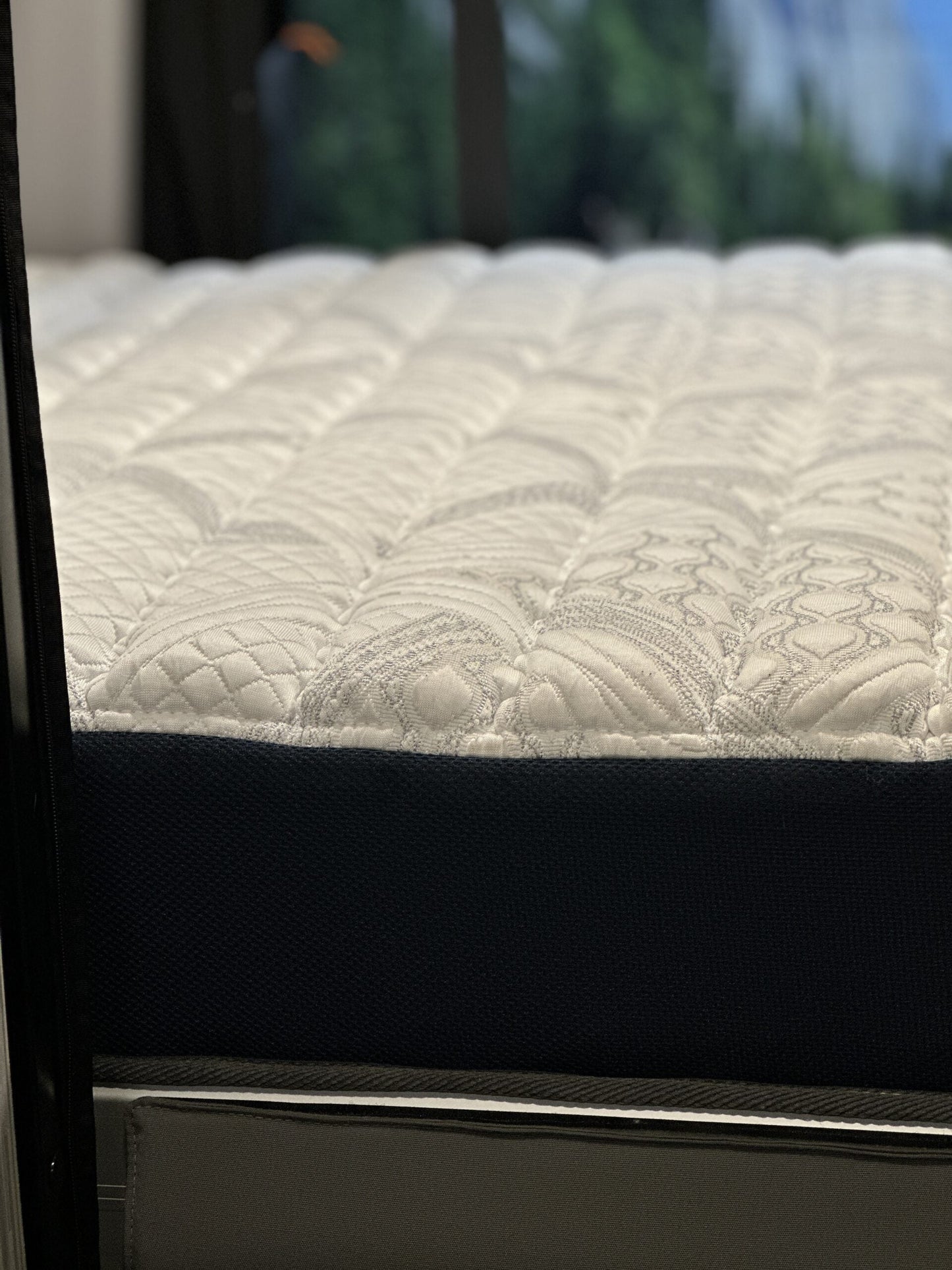 ULTRA Luxe Mattress - REVEL, TERRAIN, LAUNCH, GH1