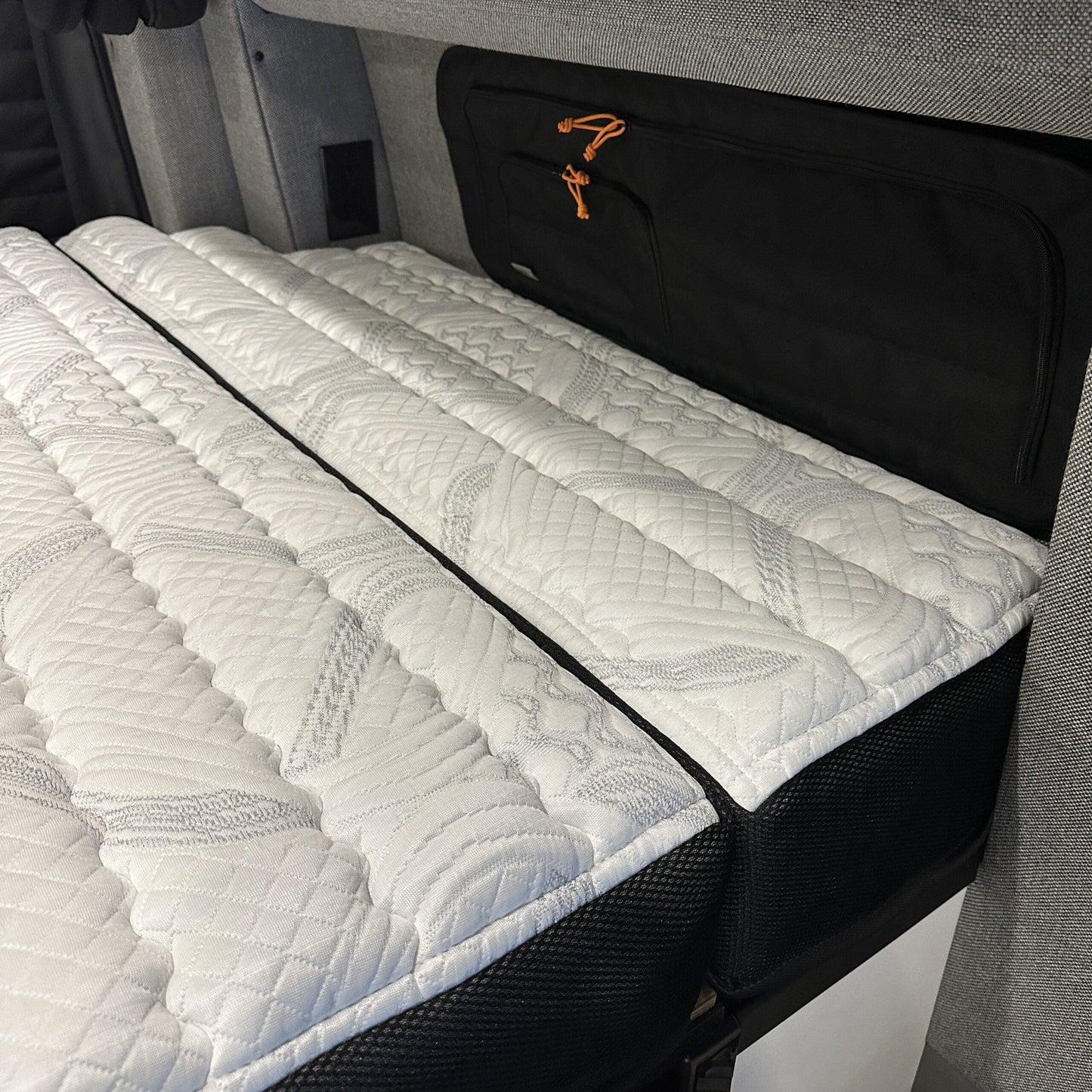 ULTRA Luxe Mattress - Storyteller Overland Mode