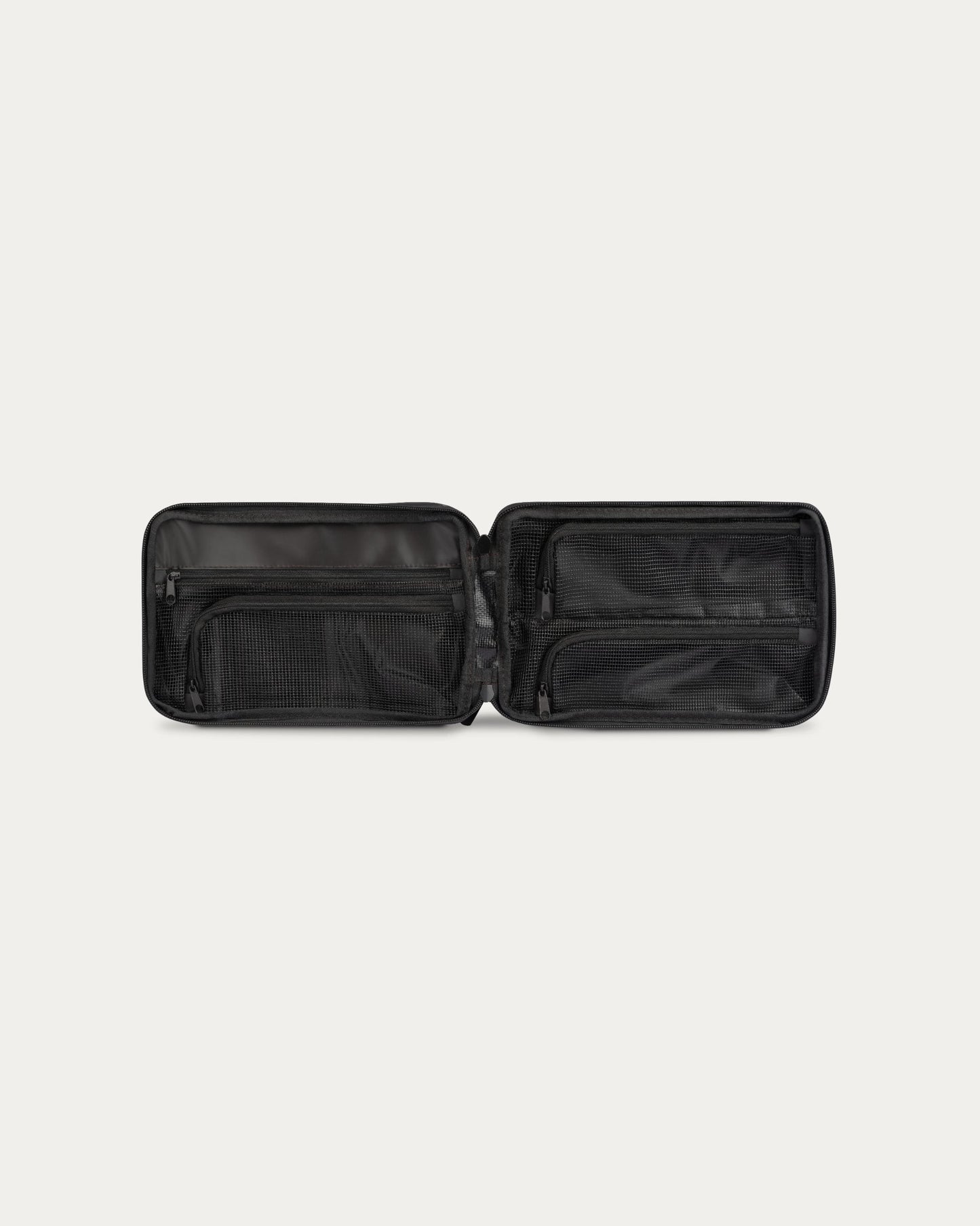 Explorer Plus™ Toiletry Bag