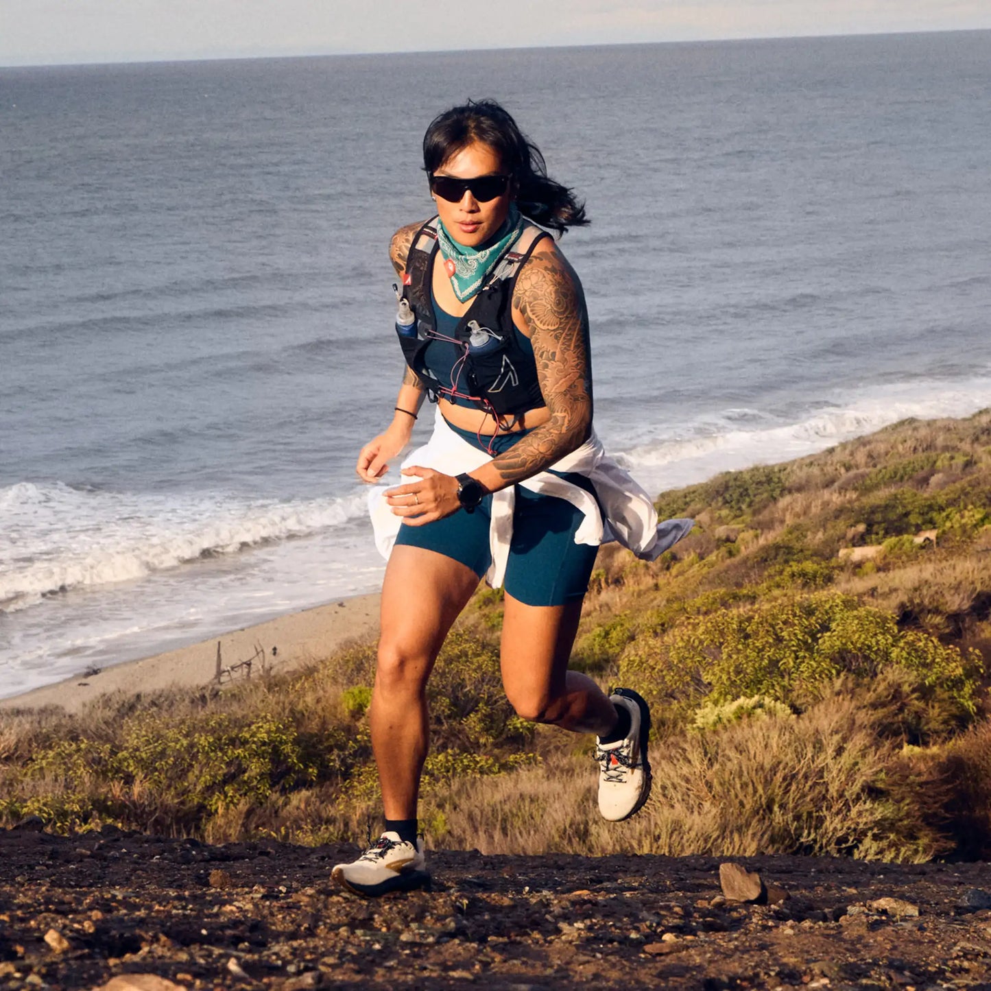 Bandana Towel: Paisley Teal Ocean (Nomadix x Brooks)