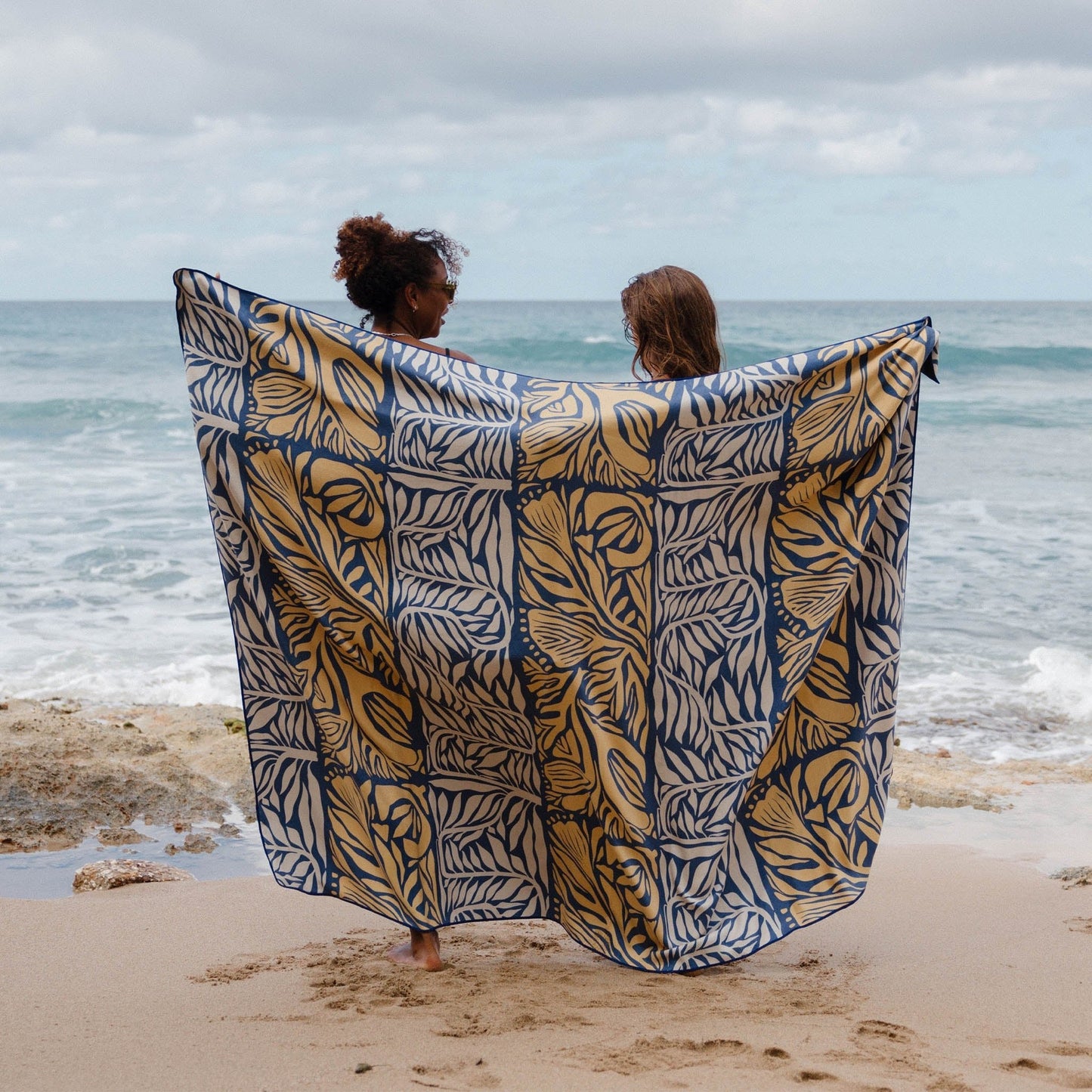 Blanket Towel: Paradise Golden Dusk
